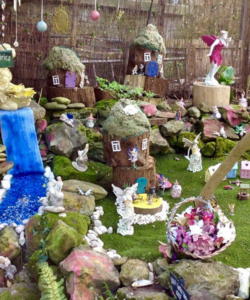Old Thatch Teashop Fairy Garden