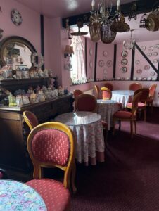 Old Thatch Teashop Inside Image